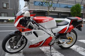 TZR250-4SP